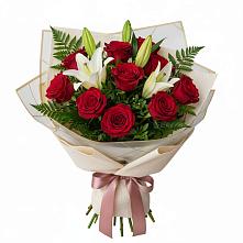 Букет цветов из:  Лилии и Розы в Ремонтном