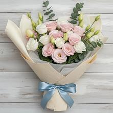 Букет цветов из:  Лизиантусы #REPLACE_PRED# Ремонтном