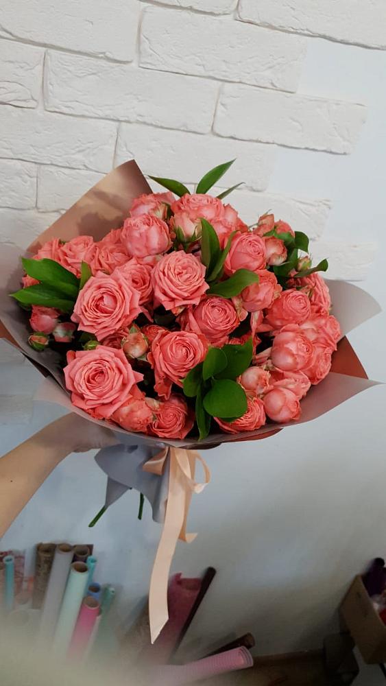 Букет цветов из: Розы в Ремонтном