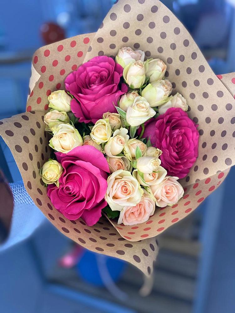 Букет цветов из: Розы в Ремонтном