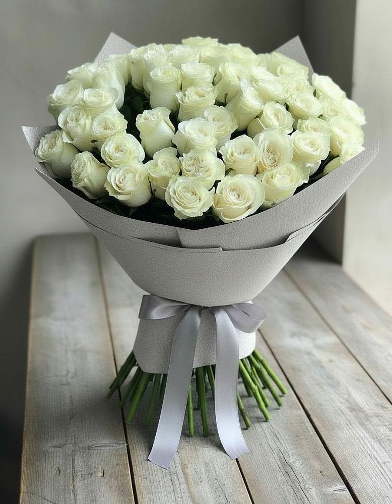 Букет 35 Белых роз в Ремонтном