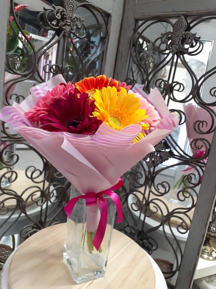 Букет цветов из: Герберы в Ремонтном