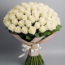 Букет 101 беля роза Белоснежка в Ремонтном