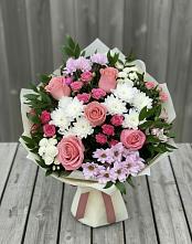 Букет цветов из:  Альстромерии, Гвоздики, Розы и Хризантемы в Ремонтном