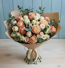 Букет цветов из:  Альстромерии и Розы в Ремонтном